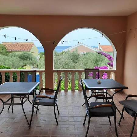 Apartman Nena *