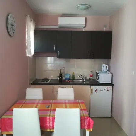 Nena بيبينيا