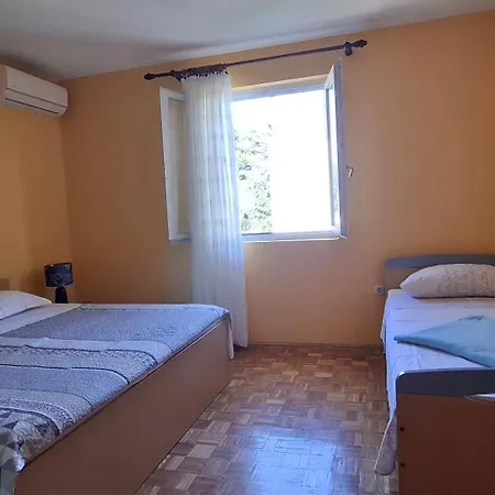 Nena Apartman *