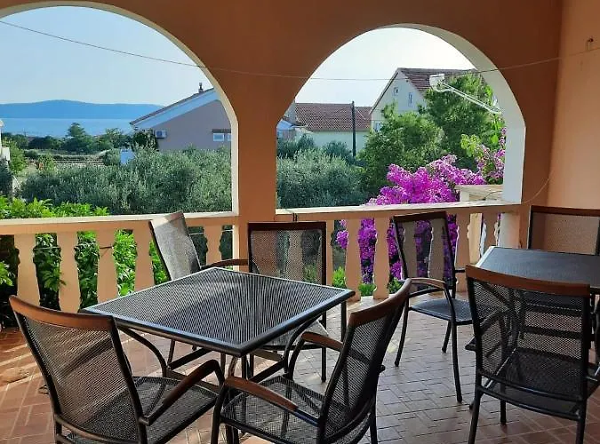 Nena Апартаменты